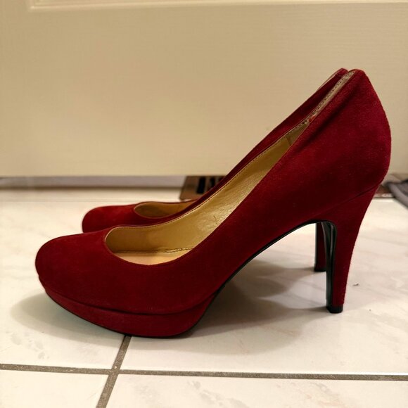 Marc Fisher Burgundy Suede Heels US 6 - Picture 1 of 4